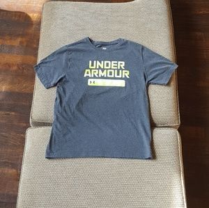 Under Armour T-shirt